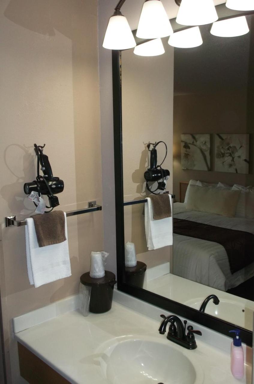 De Smet Super Deluxe Inn & Suites 외부 사진
